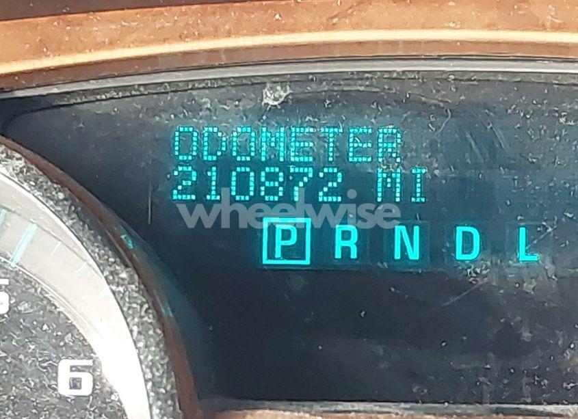 Photo 15 of 2008 Buick Enclave CXL (VIN 5GAER23788J104243)