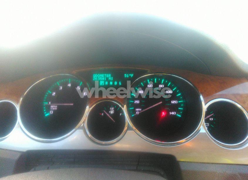 Photo 7 of 2008 Buick Enclave CXL (VIN 5GAER23788J291712)