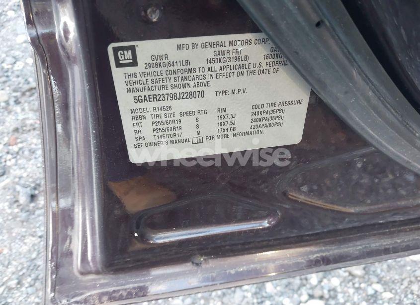 Photo 9 of 2008 Buick Enclave CXL (VIN 5GAER23798J228070)