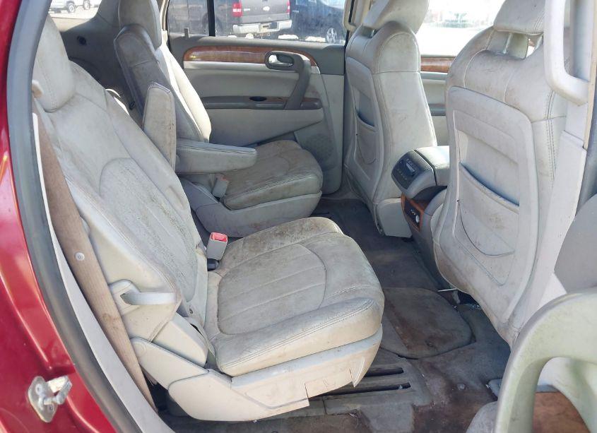 Photo 8 of 2008 Buick Enclave CXL (VIN 5GAER237X8J102509)