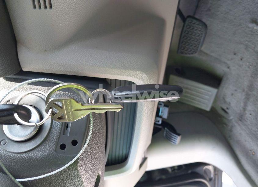 Photo 11 of 2008 Buick Enclave CXL (VIN 5GAER237X8J185679)