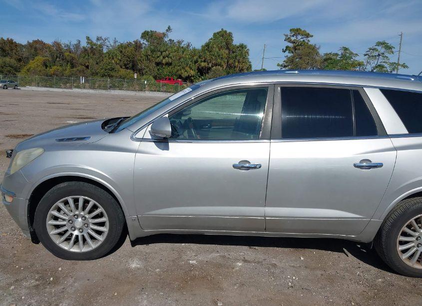 Photo 14 of 2009 Buick Enclave CXL (VIN 5GAER23D49J167900)