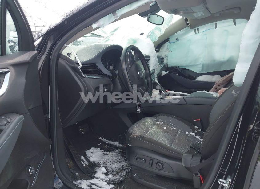 Photo 5 of 2019 Buick Enclave FWD PREFERRED (VIN 5GAERAKW7KJ110805)