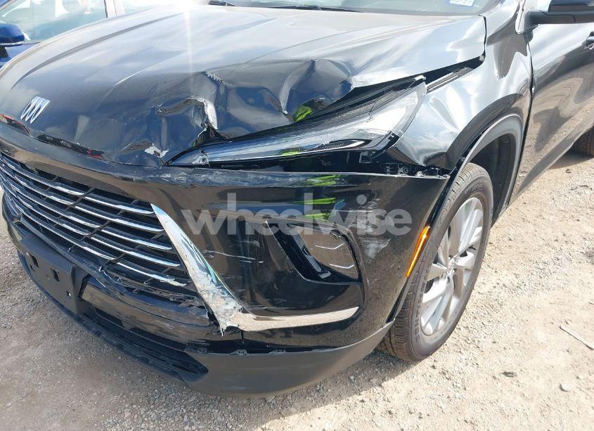 Photo 6 of 2025 Buick Enclave PREFERRED FWD (VIN 5GAERARS1SJ217142)