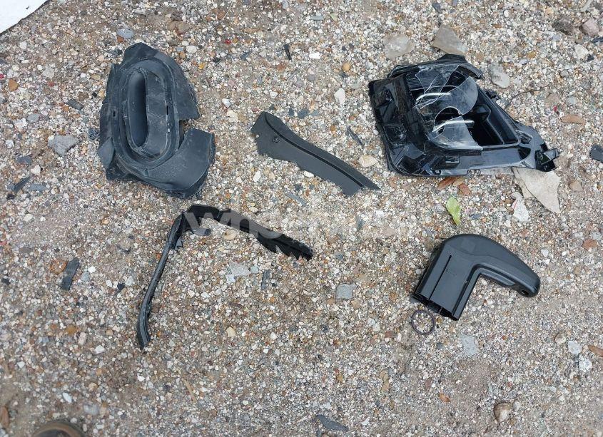 Photo 12 of 2025 Buick Enclave PREFERRED FWD (VIN 5GAERARS5SJ212381)