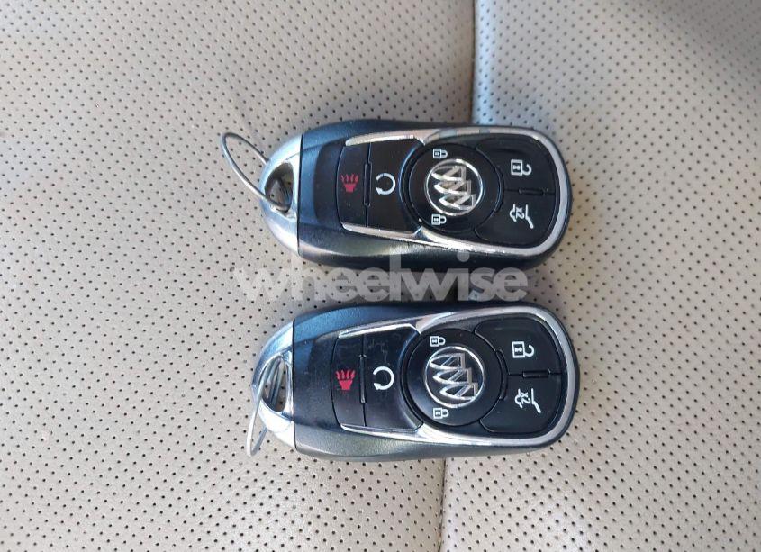 Photo 11 of 2019 Buick Enclave FWD ESSENCE (VIN 5GAERBKW0KJ188400)