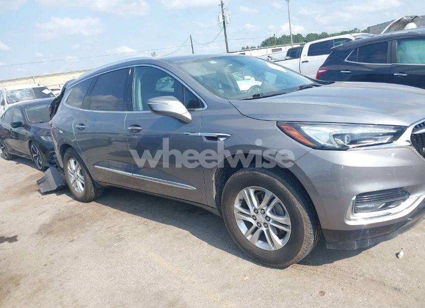 2018 Buick Enclave ESSENCE (VIN 5GAERBKW1JJ263555) main photo