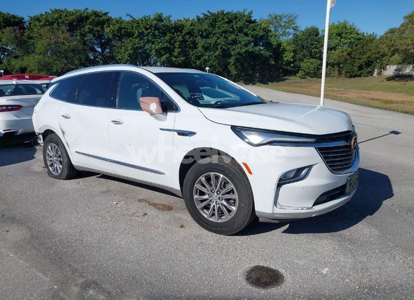 2023 Buick Enclave ESSENCE FWD (VIN 5GAERBKW2PJ272953) main photo