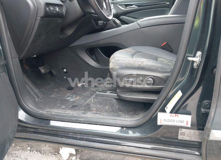 Photo 13 of 2019 Buick Enclave FWD ESSENCE (VIN 5GAERBKW3KJ168643)