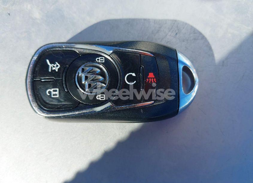 Photo 11 of 2019 Buick Enclave FWD ESSENCE (VIN 5GAERBKW3KJ312806)