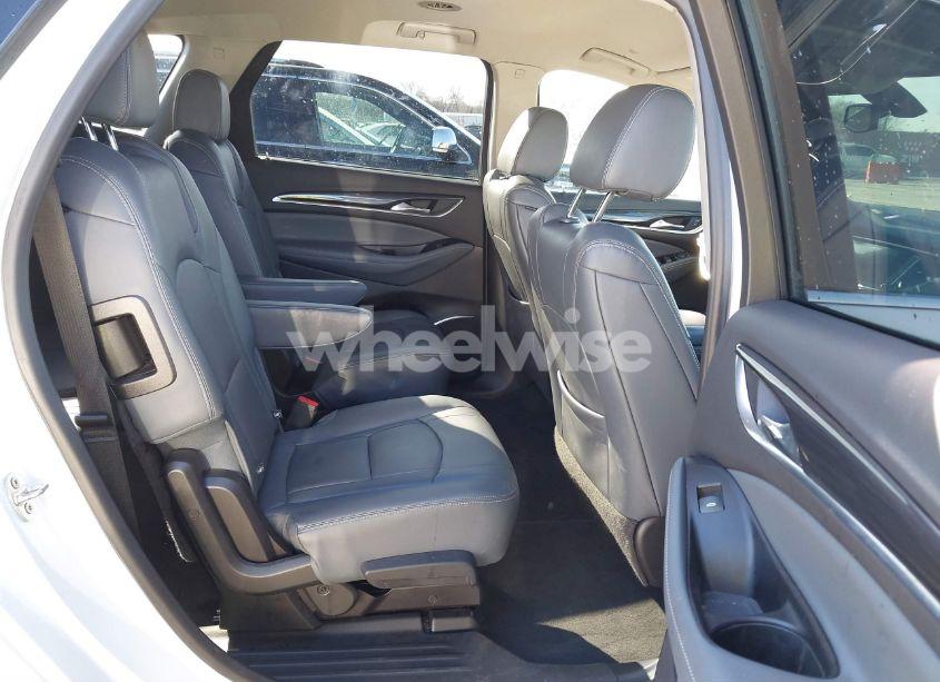 Photo 8 of 2019 Buick Enclave FWD ESSENCE (VIN 5GAERBKW3KJ312806)