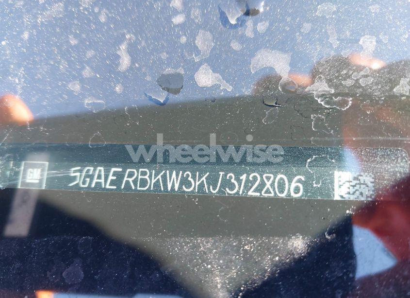 Photo 9 of 2019 Buick Enclave FWD ESSENCE (VIN 5GAERBKW3KJ312806)