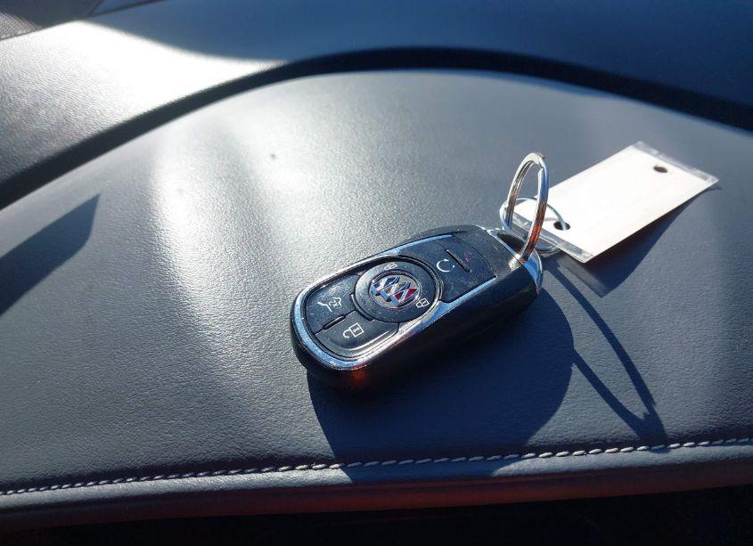 Photo 11 of 2020 Buick Enclave FWD ESSENCE (VIN 5GAERBKW4LJ225465)