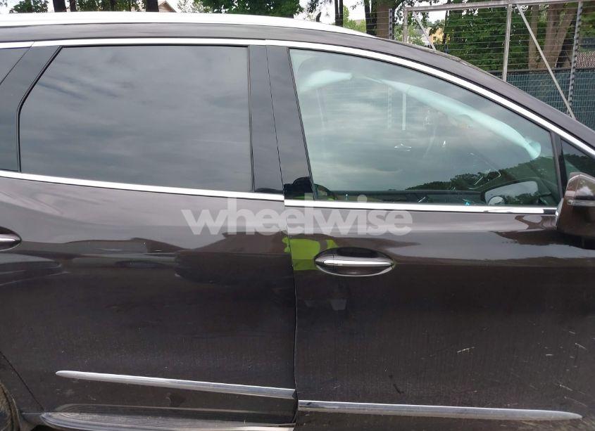 Photo 13 of 2019 Buick Enclave FWD ESSENCE (VIN 5GAERBKW6KJ120442)