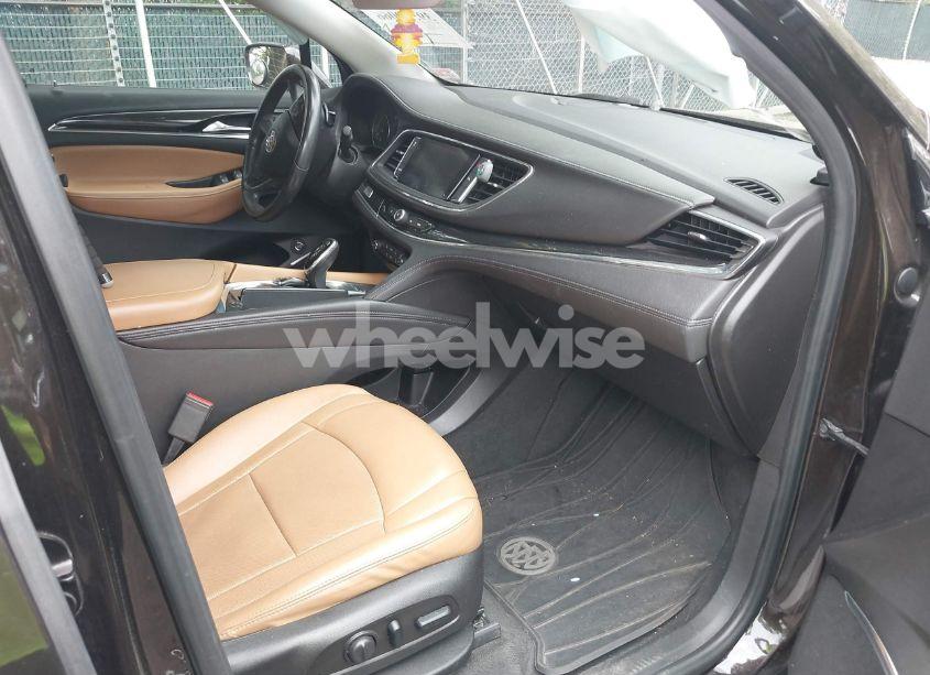 Photo 5 of 2019 Buick Enclave FWD ESSENCE (VIN 5GAERBKW6KJ120442)