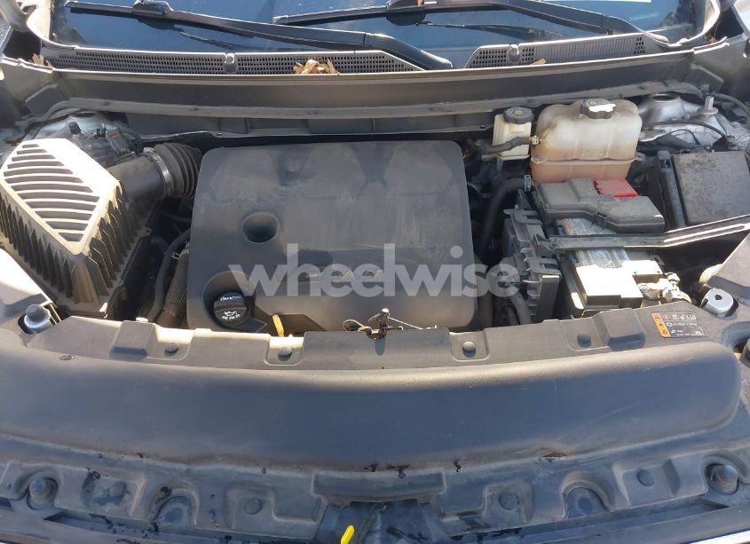 Photo 10 of 2019 Buick Enclave FWD ESSENCE (VIN 5GAERBKW6KJ139928)