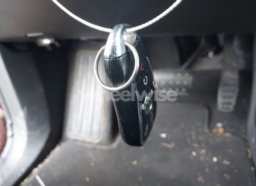 Photo 11 of 2019 Buick Enclave FWD ESSENCE (VIN 5GAERBKW6KJ181130)
