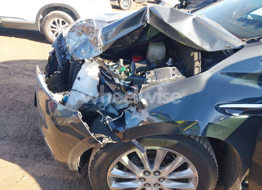 Photo 6 of 2019 Buick Enclave FWD ESSENCE (VIN 5GAERBKW6KJ199028)