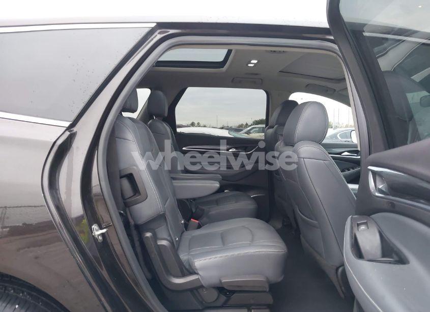 Photo 8 of 2019 Buick Enclave FWD ESSENCE (VIN 5GAERBKW7KJ173683)