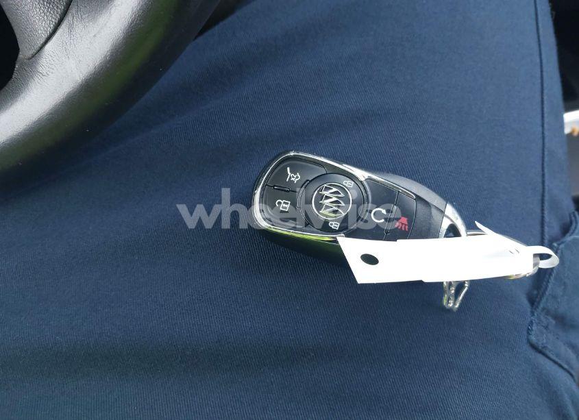 Photo 11 of 2019 Buick Enclave FWD ESSENCE (VIN 5GAERBKW7KJ271144)