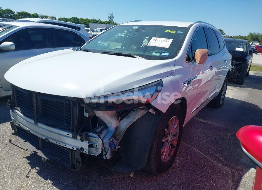 Photo 2 of 2022 Buick Enclave FWD ESSENCE (VIN 5GAERBKW7NJ189984)