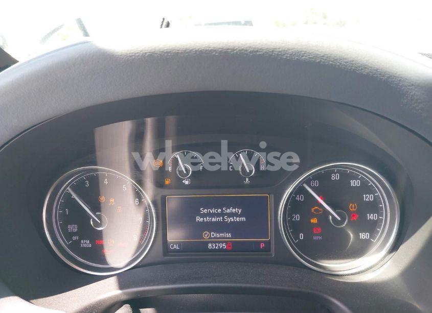 Photo 7 of 2022 Buick Enclave FWD ESSENCE (VIN 5GAERBKW7NJ189984)