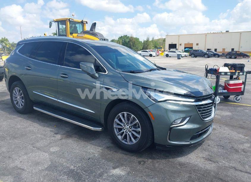 2024 Buick Enclave ESSENCE FWD (VIN 5GAERBKW7RJ102915) main photo