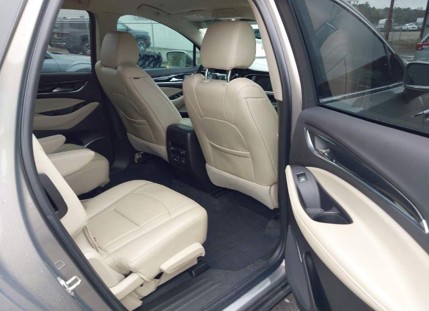 Photo 8 of 2019 Buick Enclave FWD ESSENCE (VIN 5GAERBKW8KJ258001)