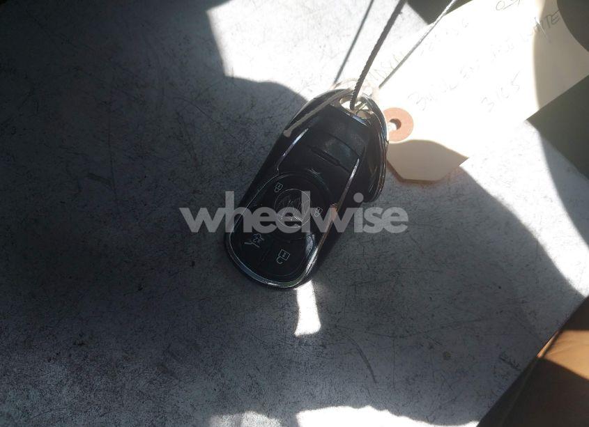 Photo 11 of 2019 Buick Enclave FWD ESSENCE (VIN 5GAERBKW9KJ133105)