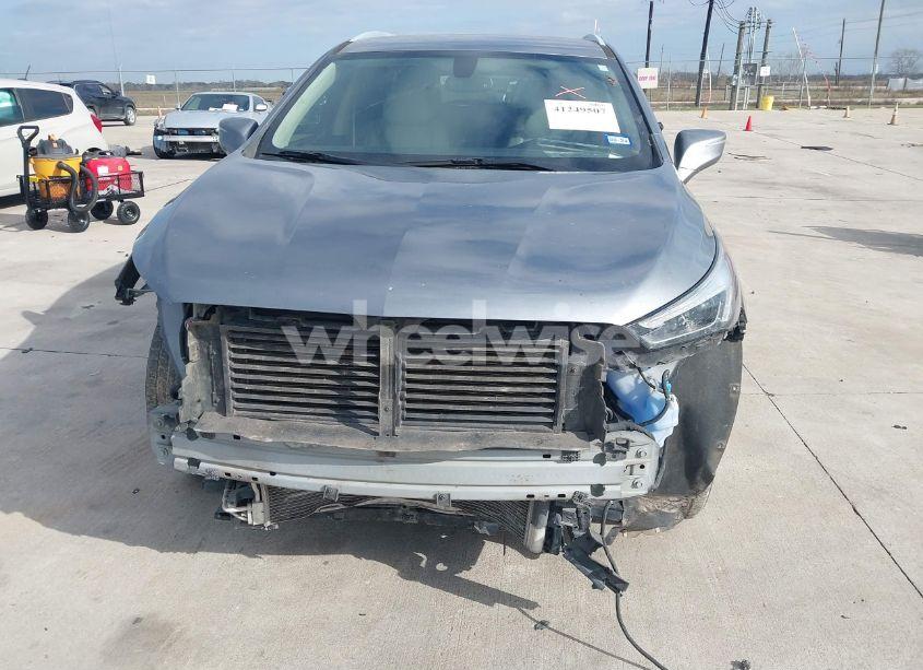 Photo 6 of 2019 Buick Enclave FWD ESSENCE (VIN 5GAERBKW9KJ164144)
