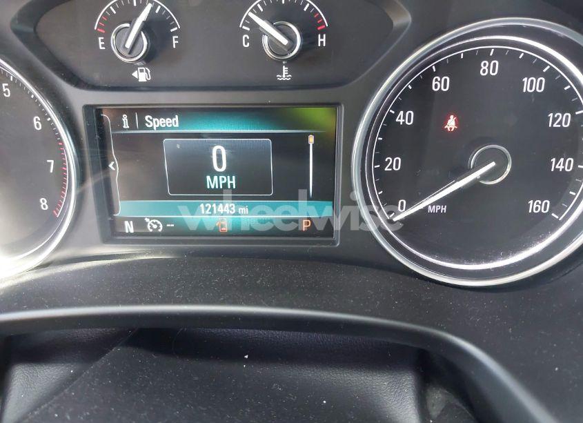 Photo 15 of 2019 Buick Enclave FWD ESSENCE (VIN 5GAERBKW9KJ257942)