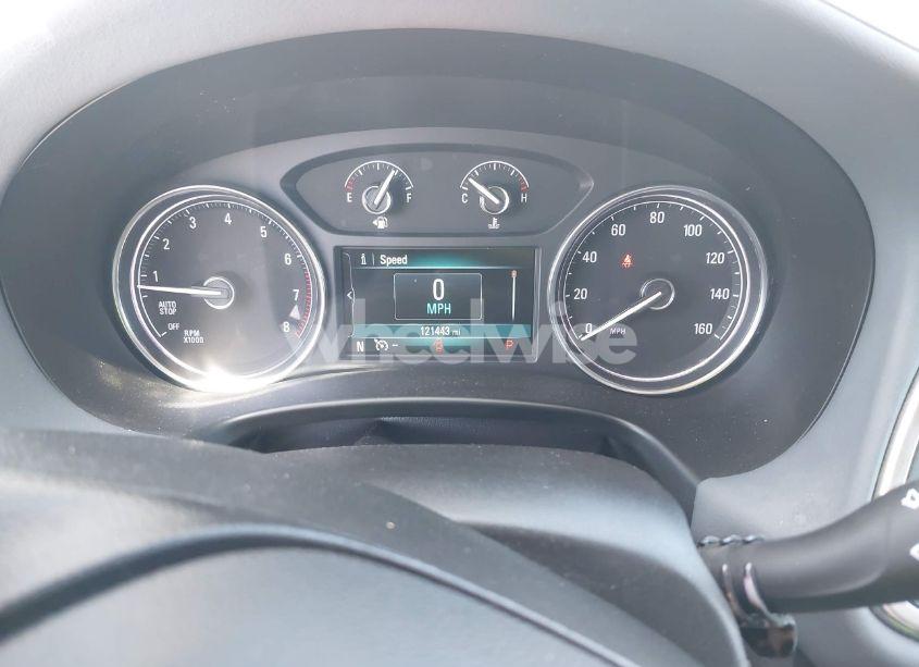 Photo 7 of 2019 Buick Enclave FWD ESSENCE (VIN 5GAERBKW9KJ257942)