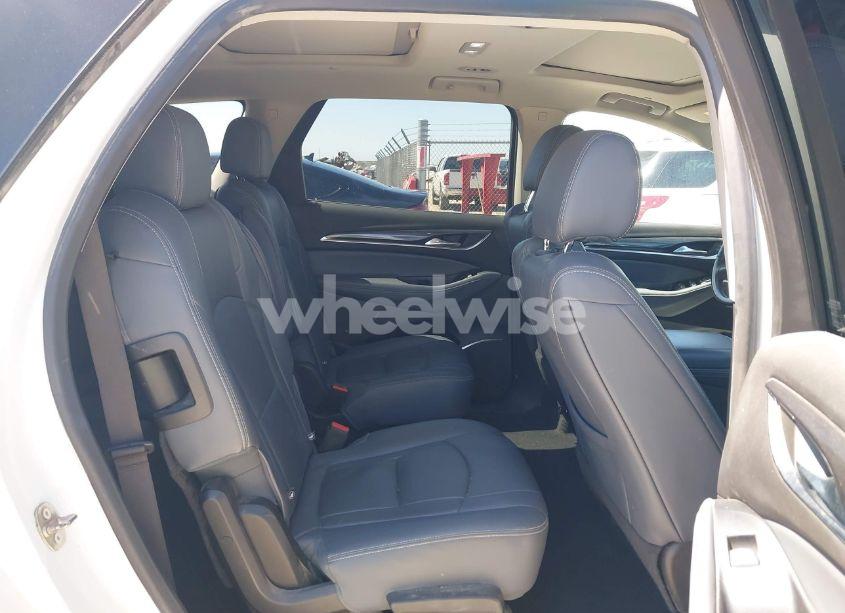 Photo 8 of 2019 Buick Enclave FWD ESSENCE (VIN 5GAERBKW9KJ257942)