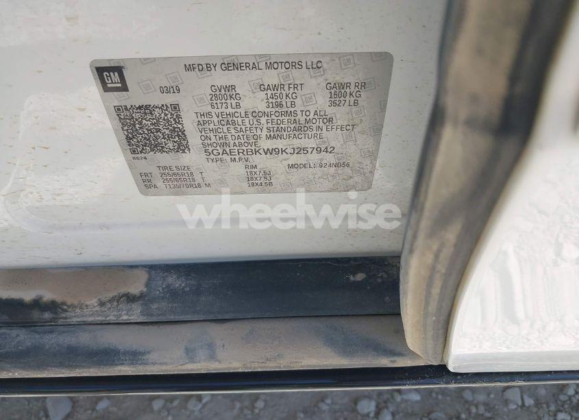 Photo 9 of 2019 Buick Enclave FWD ESSENCE (VIN 5GAERBKW9KJ257942)