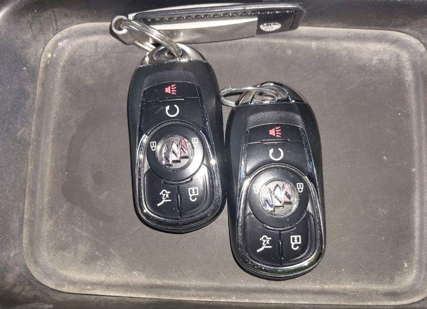 Photo 11 of 2023 Buick Enclave ESSENCE FWD (VIN 5GAERBKW9PJ274196)