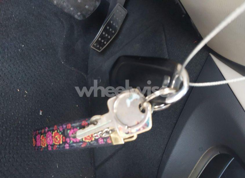 Photo 11 of 2019 Buick Enclave FWD ESSENCE (VIN 5GAERBKWXKJ180630)