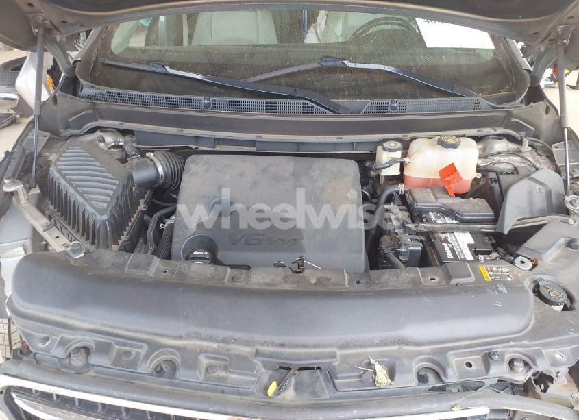 Photo 10 of 2019 Buick Enclave FWD ESSENCE (VIN 5GAERBKWXKJ242897)