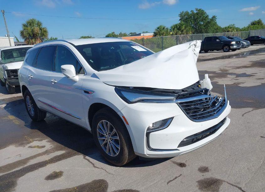 2024 Buick Enclave PREMIUM FWD (VIN 5GAERCKW0RJ135194) main photo