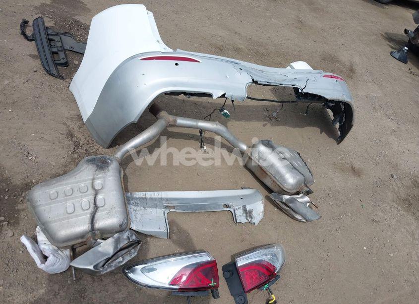 Photo 12 of 2022 Buick Enclave FWD PREMIUM (VIN 5GAERCKW5NJ186135)