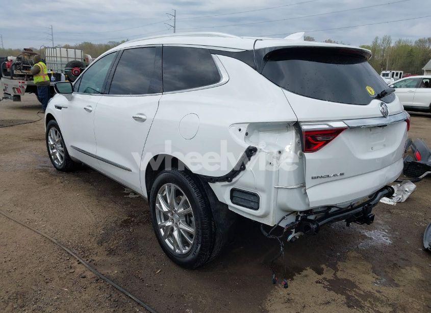 Photo 3 of 2022 Buick Enclave FWD PREMIUM (VIN 5GAERCKW5NJ186135)