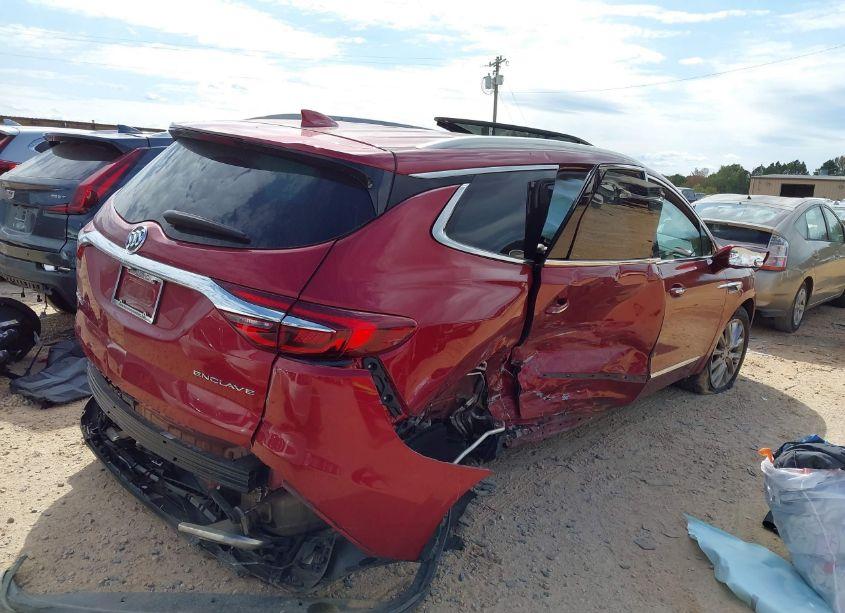 Photo 4 of 2018 Buick Enclave PREMIUM (VIN 5GAERCKW7JJ142910)