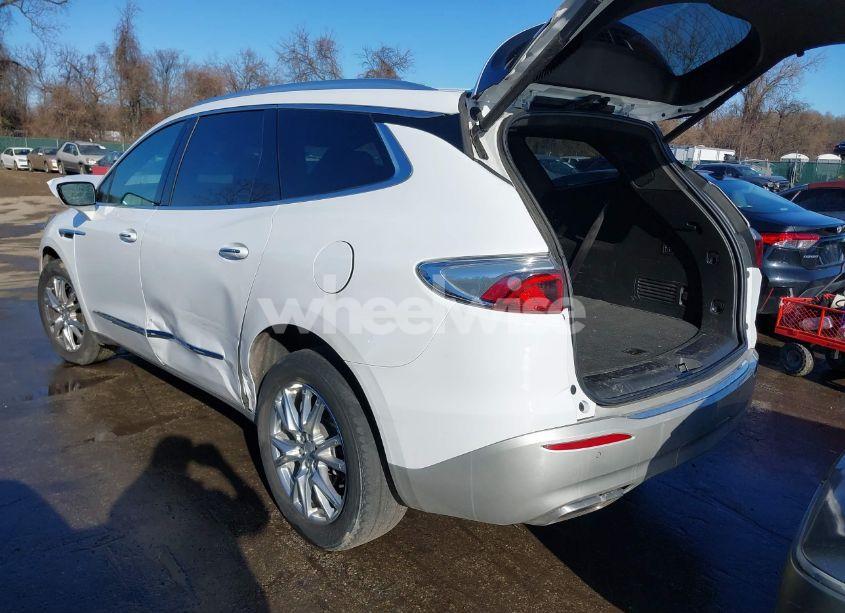 Photo 3 of 2022 Buick Enclave FWD PREMIUM (VIN 5GAERCKW7NJ126549)