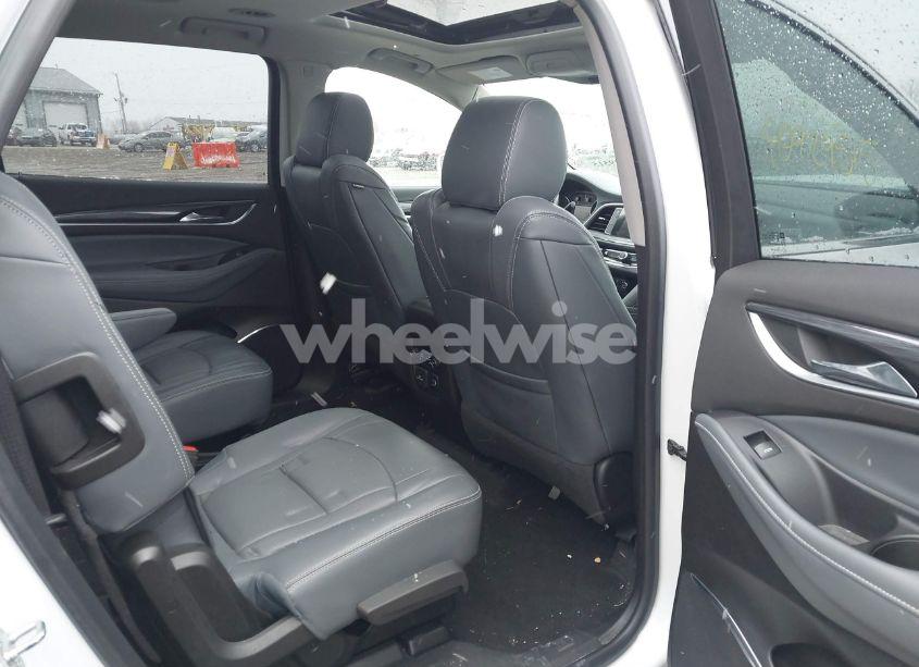 Photo 8 of 2018 Buick Enclave PREMIUM (VIN 5GAERCKW8JJ176418)