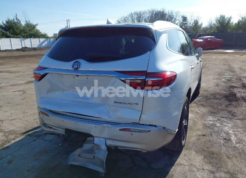 Photo 4 of 2019 Buick Enclave FWD PREMIUM (VIN 5GAERCKW8KJ108556)