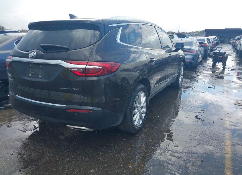 Photo 4 of 2018 Buick Enclave PREMIUM (VIN 5GAERCKW9JJ260702)