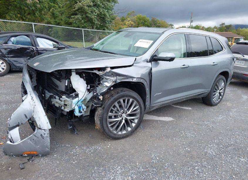 Photo 2 of 2025 Buick Enclave AVENIR (VIN 5GAERCRS1SJ101239)