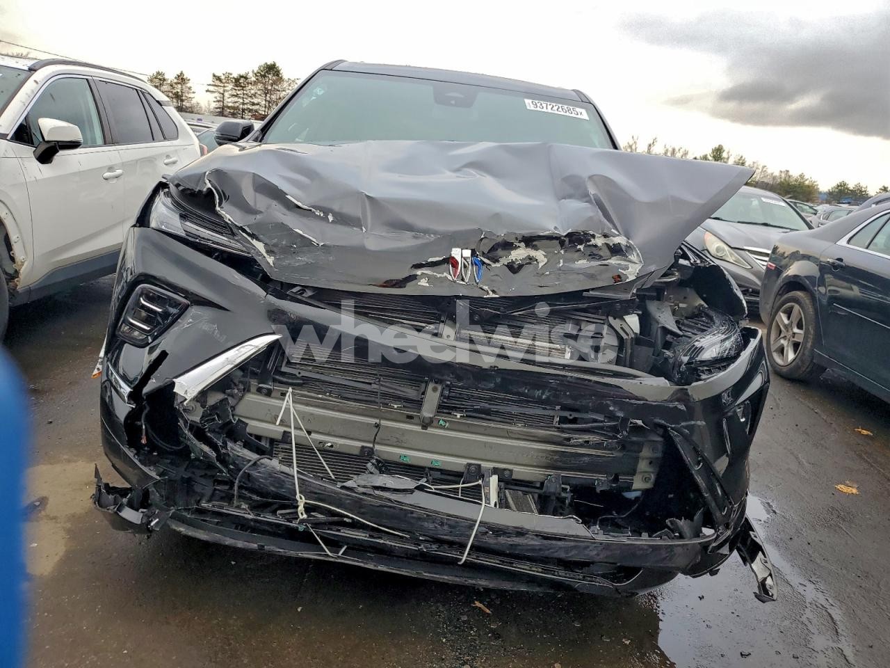 Photo 5 of 2025 BUICK ENCLAVE AVENIR (VIN 5GAERCRSXSJ103944)