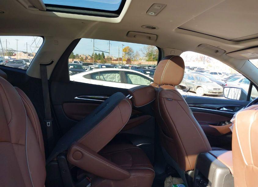 Photo 8 of 2019 Buick Enclave FWD AVENIR (VIN 5GAERDKW0KJ241317)