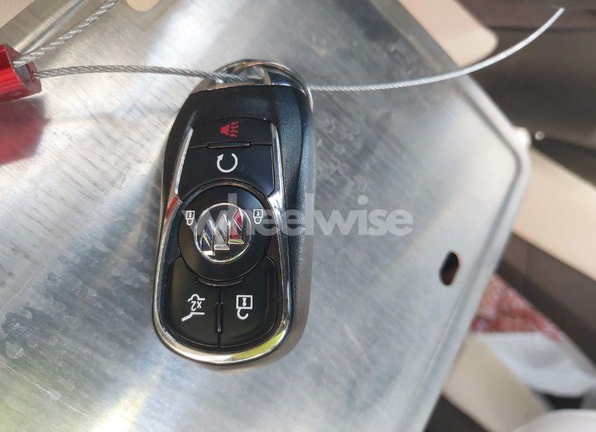 Photo 11 of 2022 Buick Enclave FWD AVENIR (VIN 5GAERDKW1NJ109445)