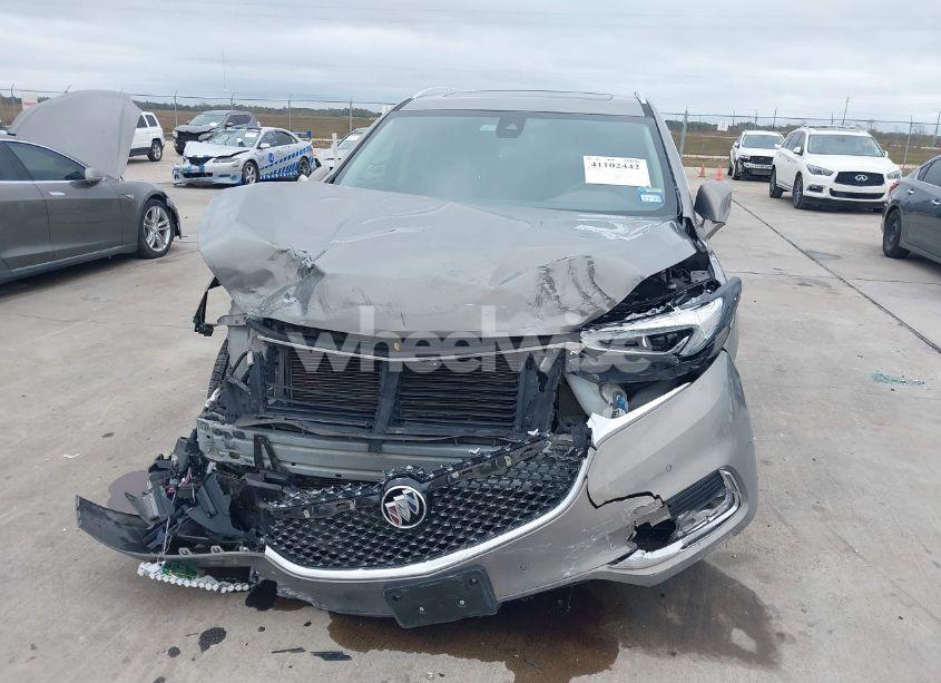 Photo 6 of 2018 Buick Enclave AVENIR (VIN 5GAERDKW9JJ125273)